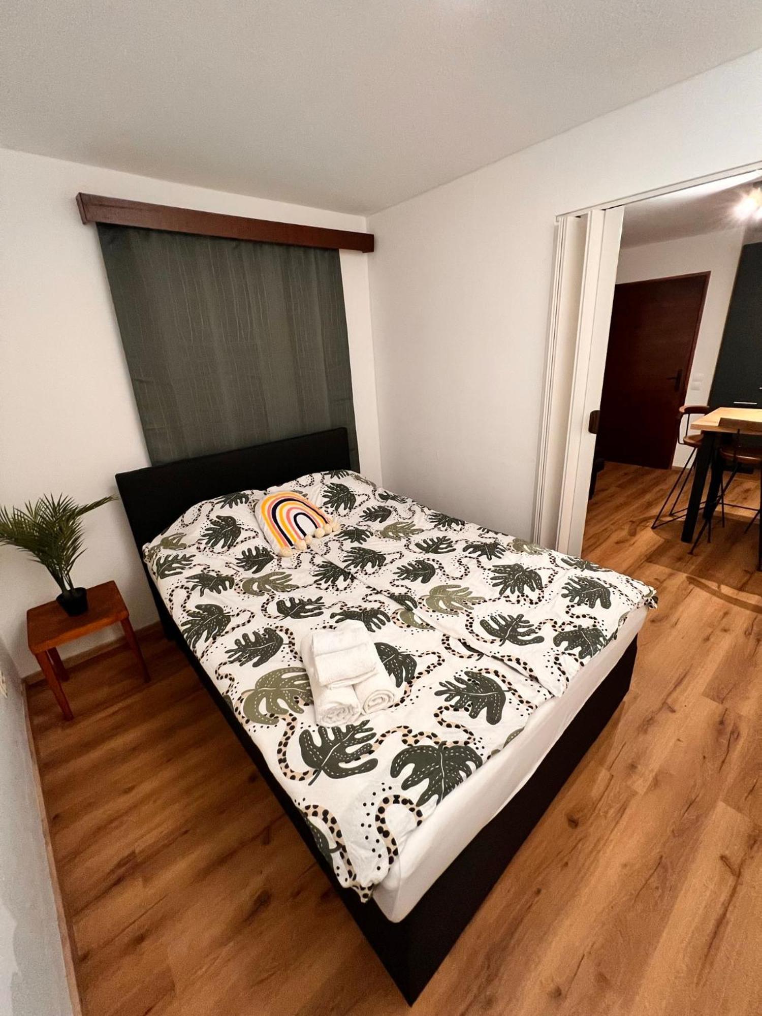 Perfekte Lage! Ganze Wohnung Burgblick Residenz 상트베이트안데르글란 외부 사진
