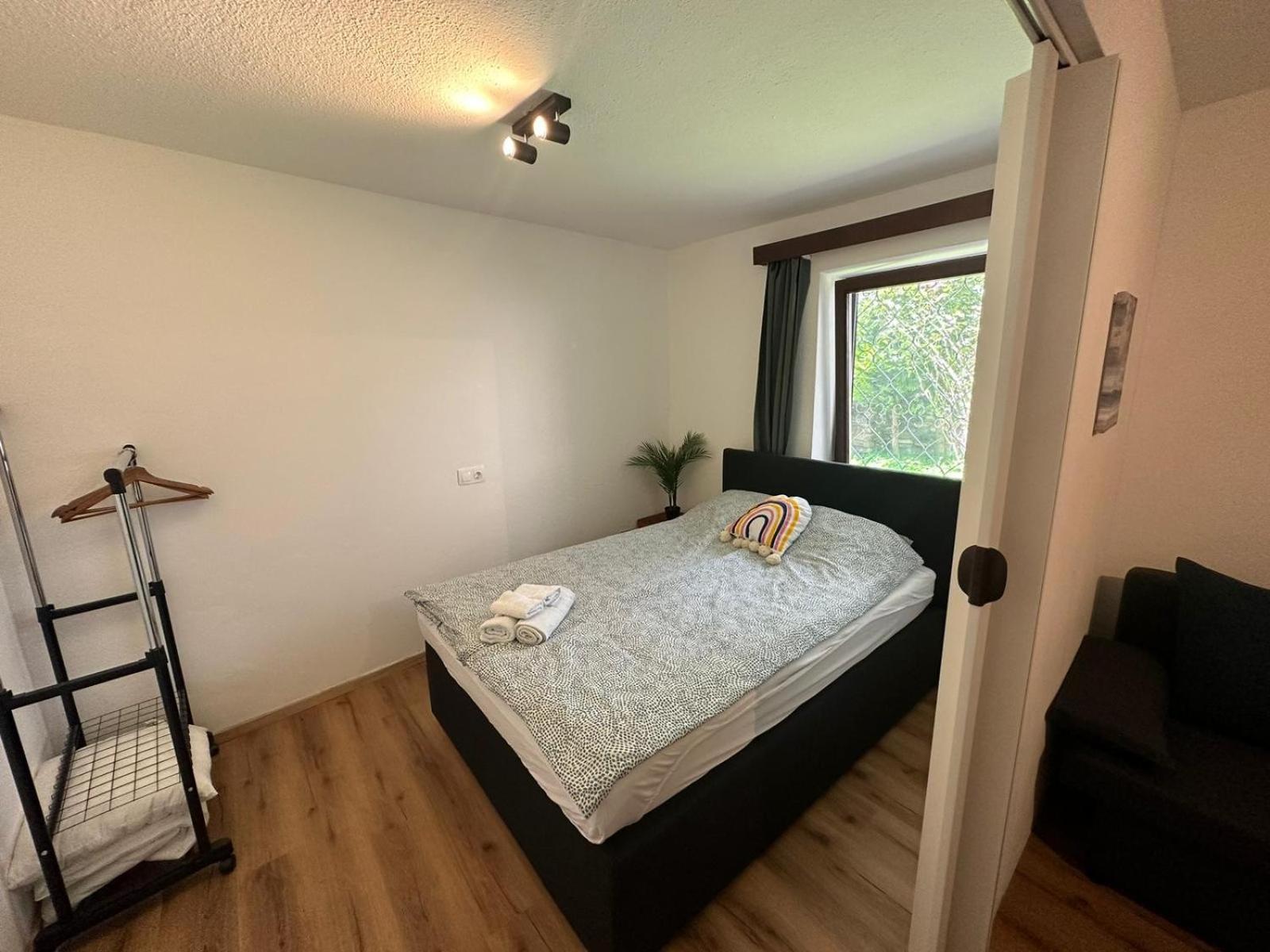 Perfekte Lage! Ganze Wohnung Burgblick Residenz 상트베이트안데르글란 외부 사진